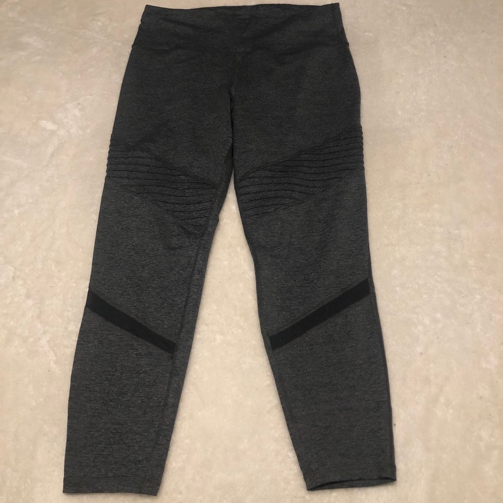 NWOT old navy workout pants